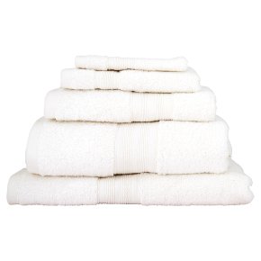 Waitrose Home Egyptian cotton chalk bath sheet