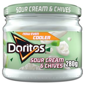 Doritos cool sour cream & chive sharing tortilla dip