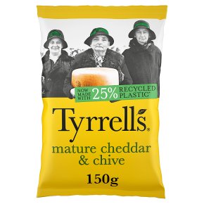 Tyrrells mature cheddar & chives potato chips