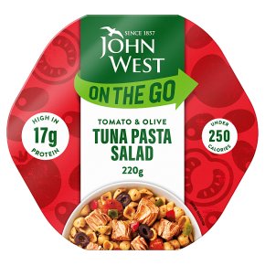 John West Light Lunch Tuna, Tomato, Olive Pasta Salad