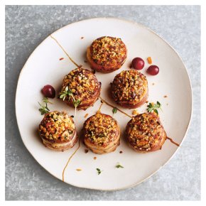 6 Fruity Stuffing Portions Wrapped in Bacon